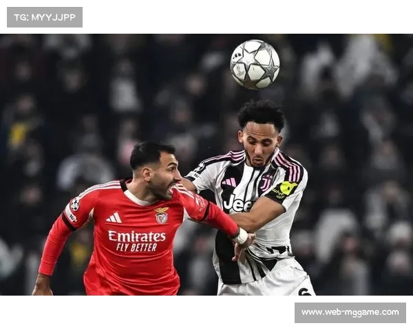 尤文图斯上半场完全掌控比赛，麦肯尼世界波扩大优势