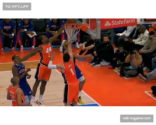 快船主场迎战热火，莱昂纳德攻防一体成关键